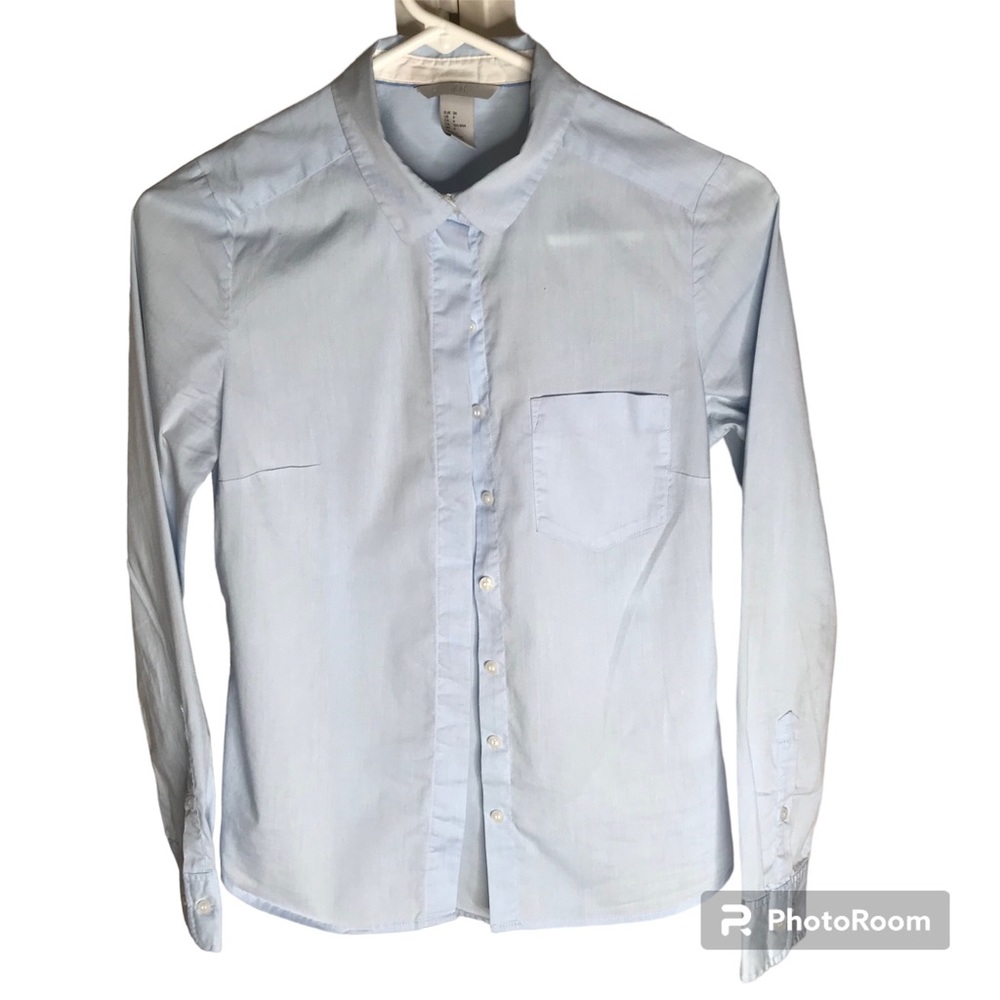HM button down long sleeve -size 6 - gently like new